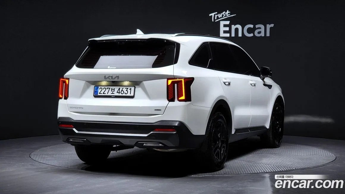 Kia Sorento — фото 3