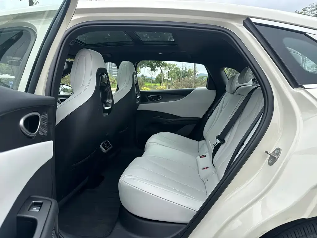 BYD Seal 06 — фото 4