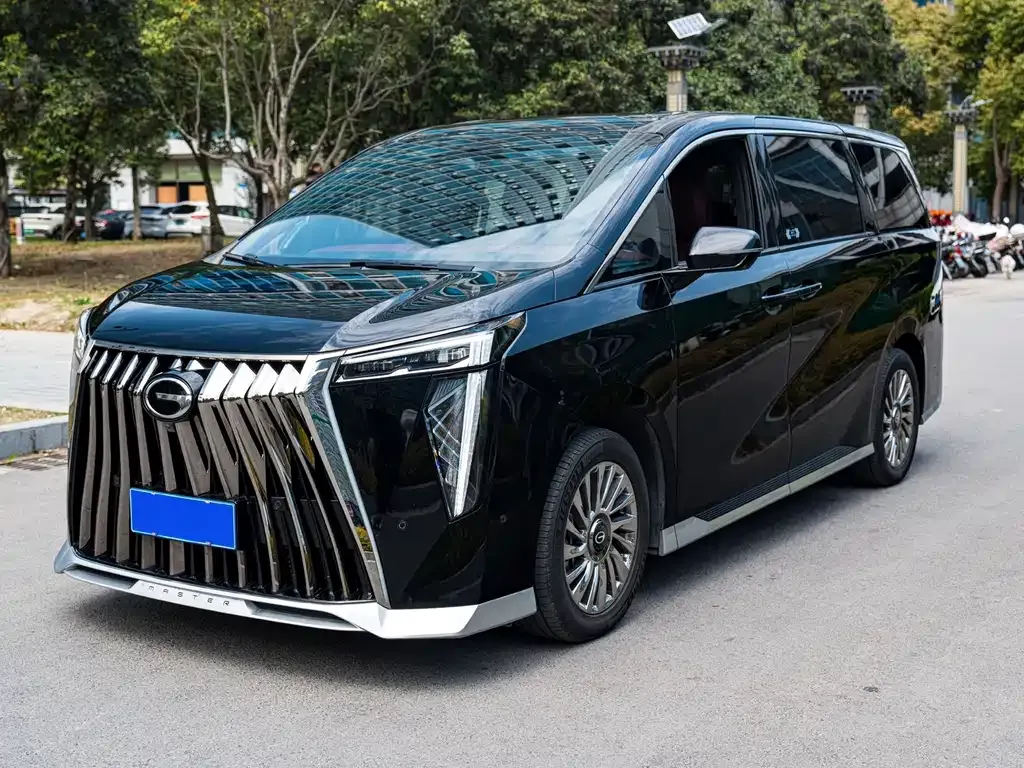 GAC Motor Trumpchi M8 — фото 1