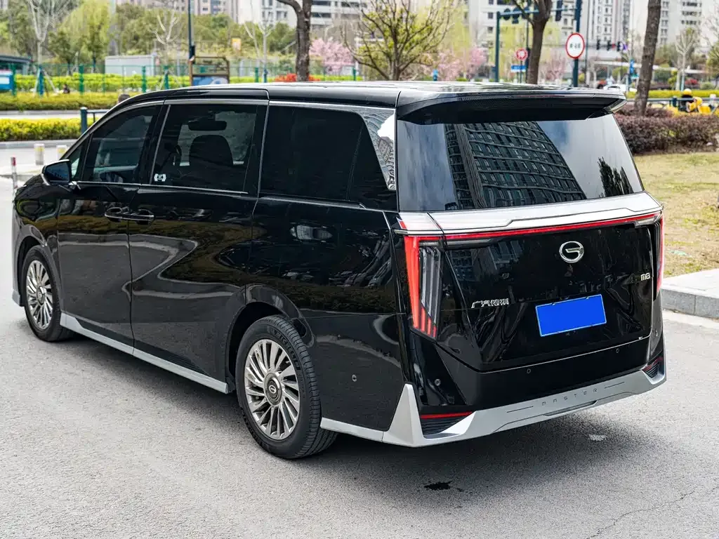 GAC Motor Trumpchi M8 — фото 2