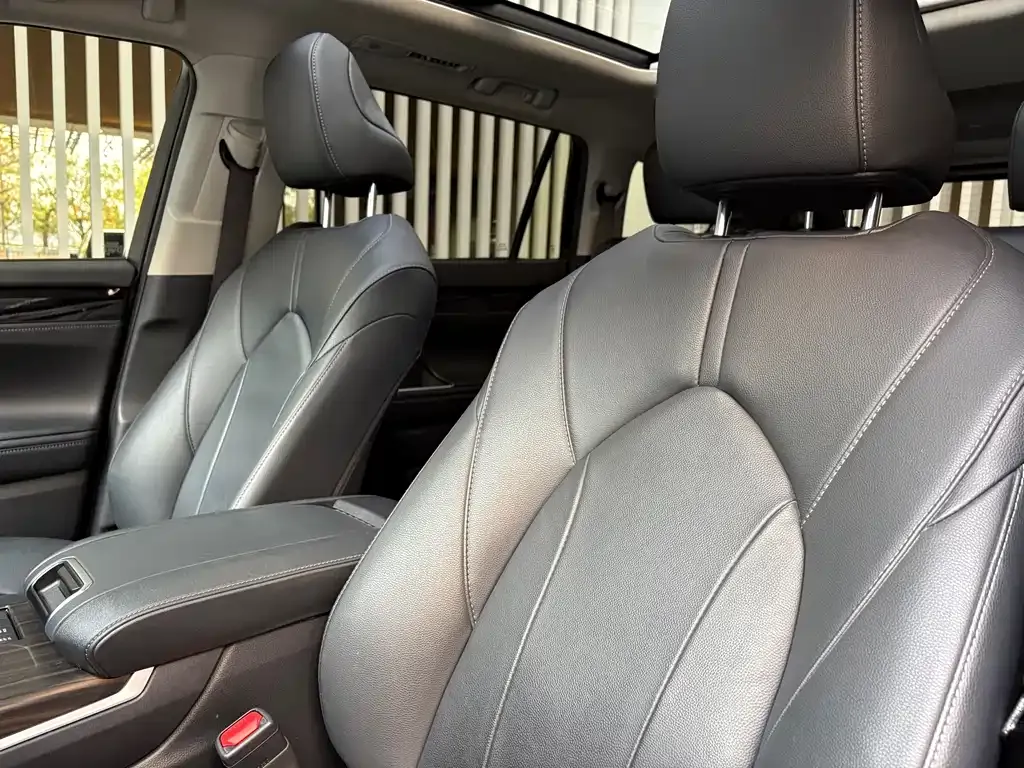 Toyota Highlander 2023 из CN, фото 9