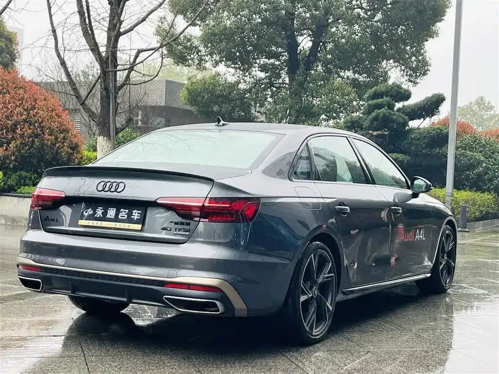 Audi A4L — фото 9