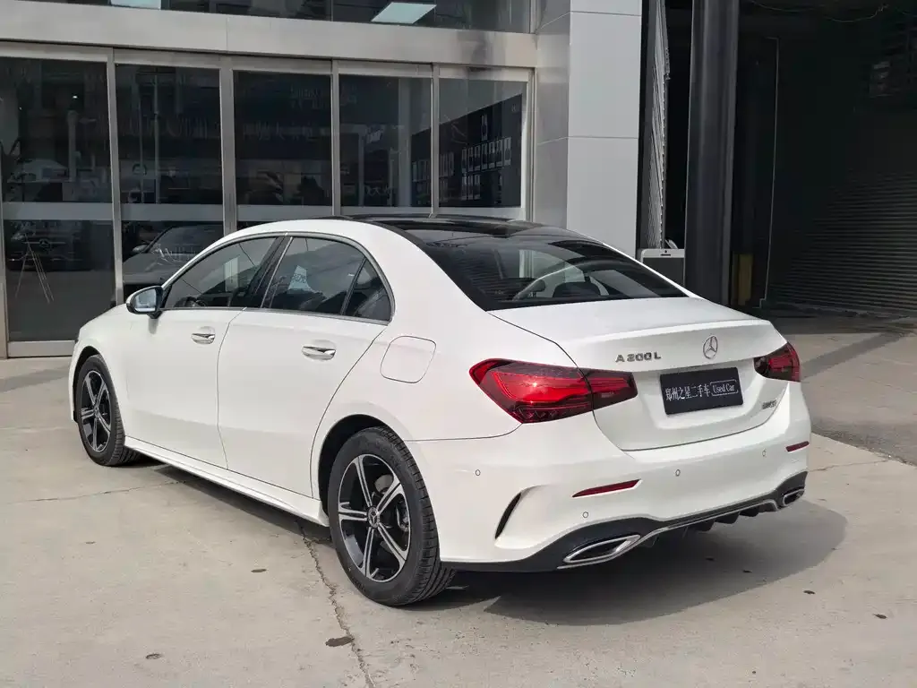 Mercedes-Benz A-Class 2023 из CN, фото 7