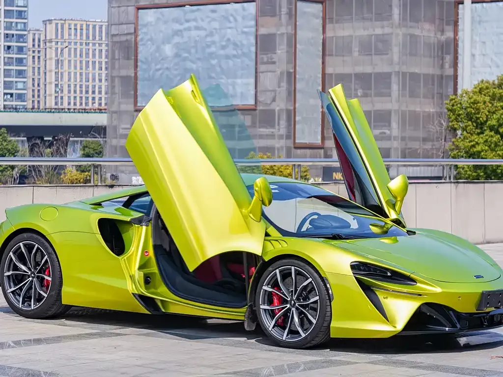 McLaren Artura 2024 из CN, фото 8