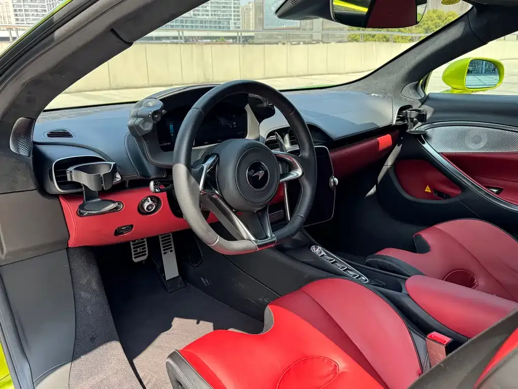 McLaren Artura 2024 из CN, фото 2