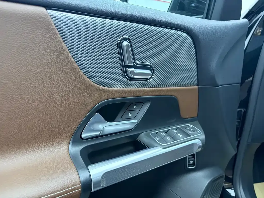 Mercedes-Benz GLB 2024 из CN, фото 10