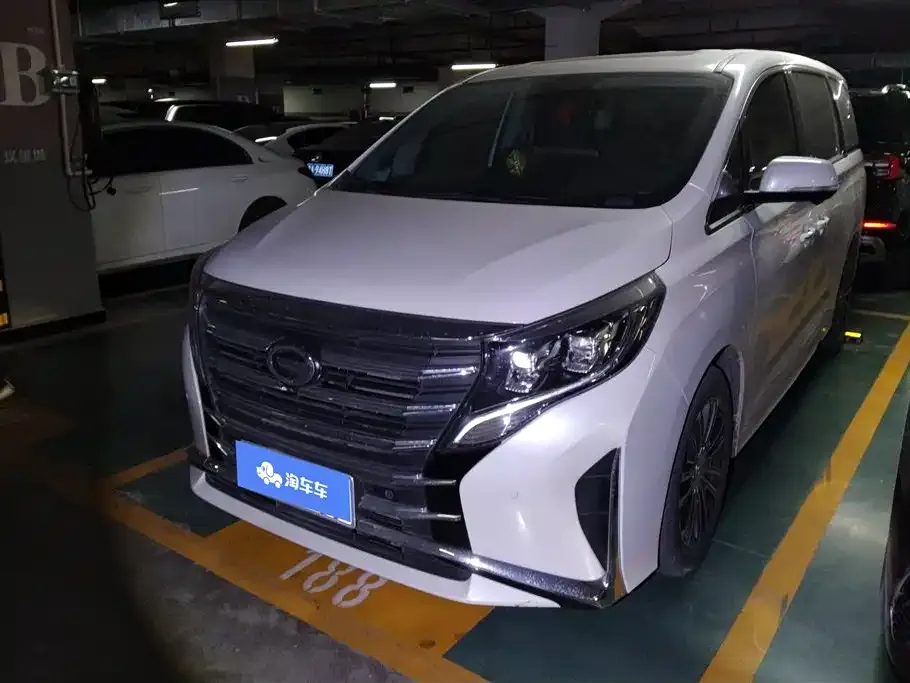 GAC Motor Trumpchi M8 — фото 1