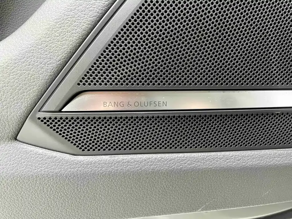 Audi A7L 2026 из CN, фото 10