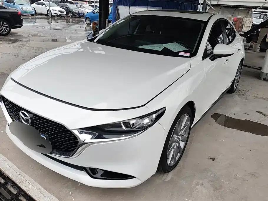 Mazda 3 Axela 2021 из CN, фото 1