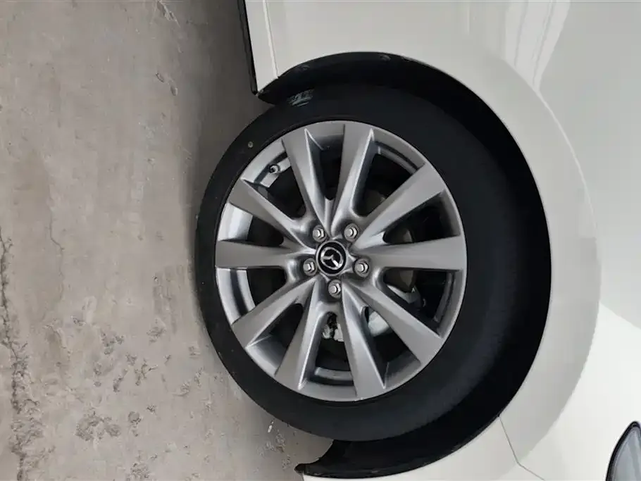Mazda 3 Axela 2021 из CN, фото 4