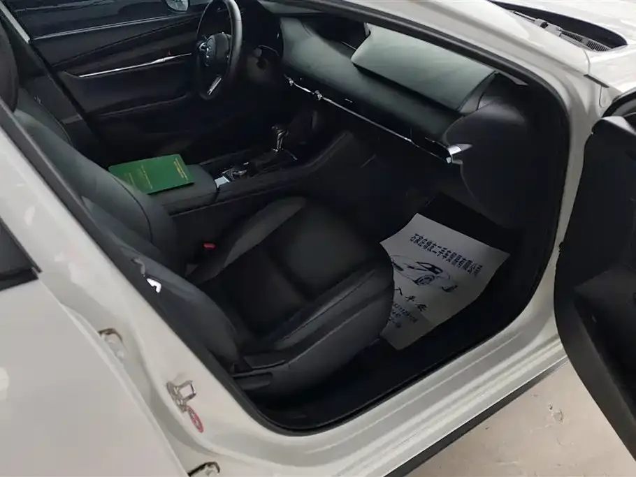 Mazda 3 Axela 2021 из CN, фото 5