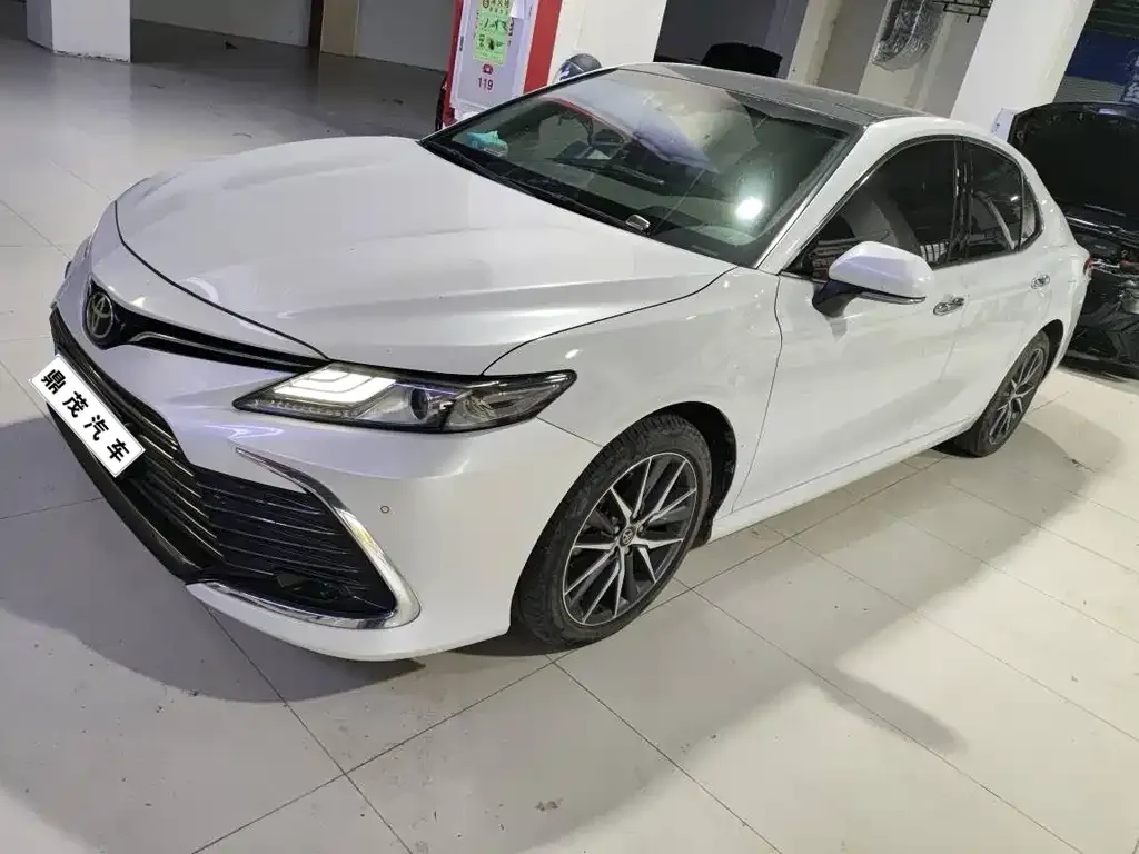 Toyota Camry 2022 из CN, фото 1