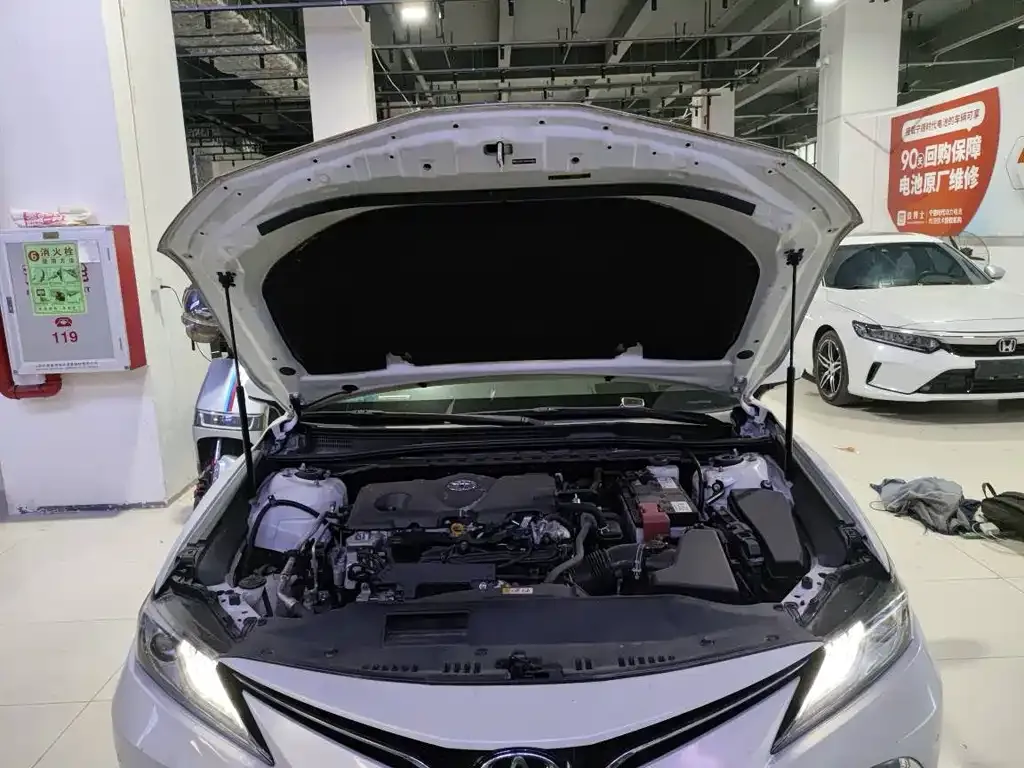 Toyota Camry 2022 из CN, фото 6