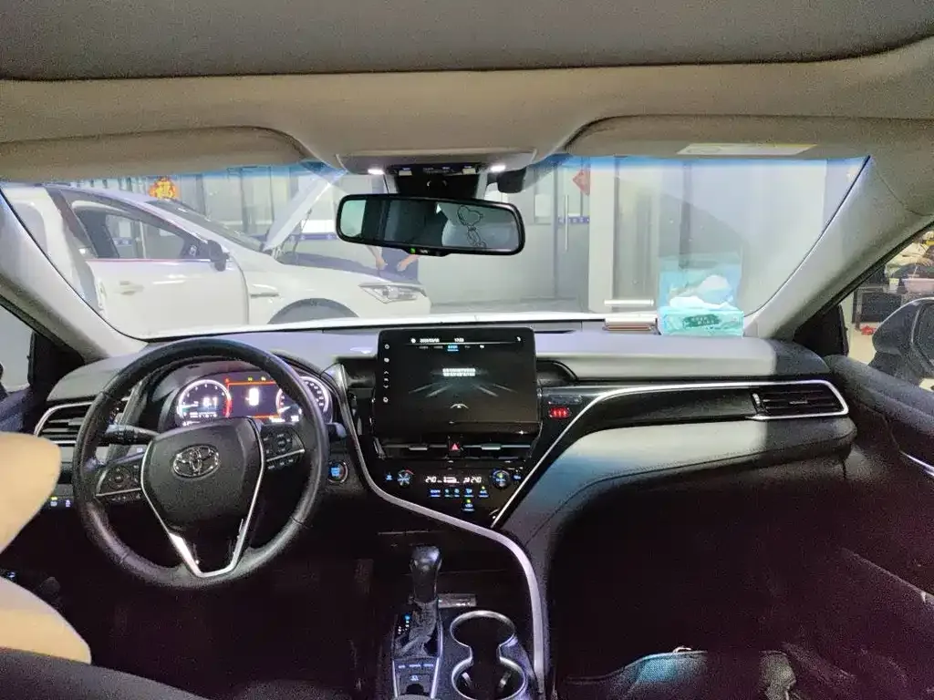 Toyota Camry 2022 из CN, фото 4