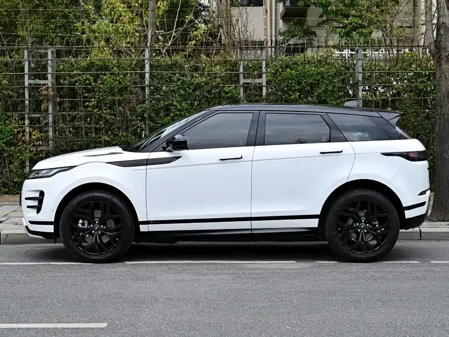 Land Rover Evoque — фото 10