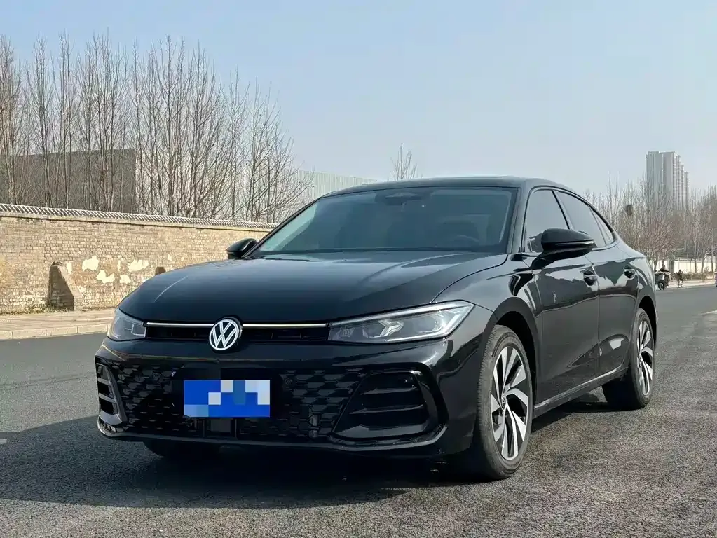 Volkswagen Passat — фото 3