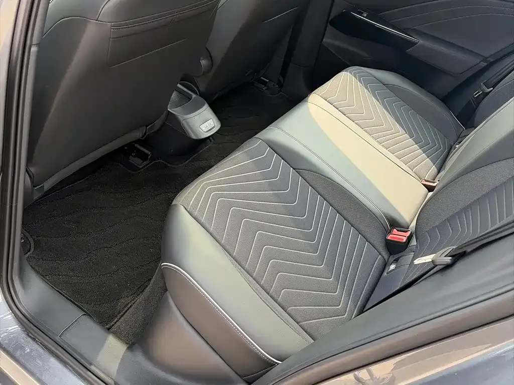 Volkswagen ID.3 2024 из CN, фото 9