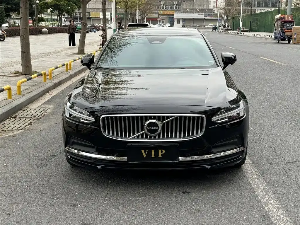 Volvo S90 — фото 9