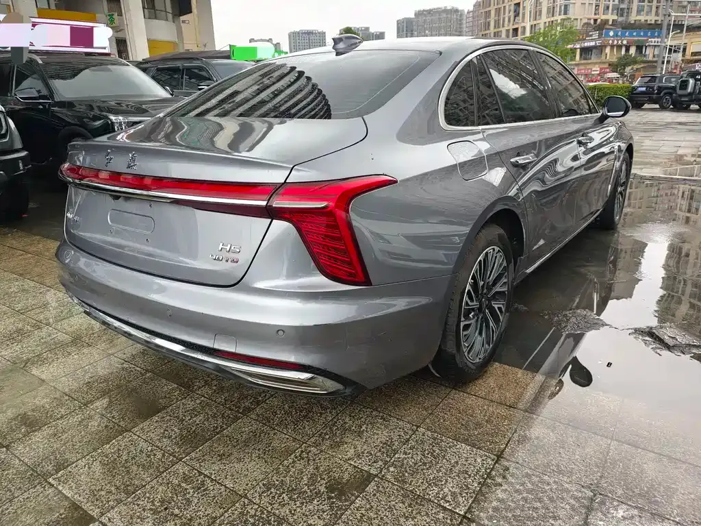 Hongqi H5 — фото 10