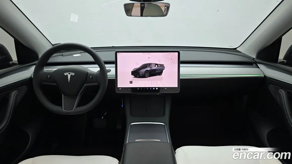 Tesla Model Y — фото 3