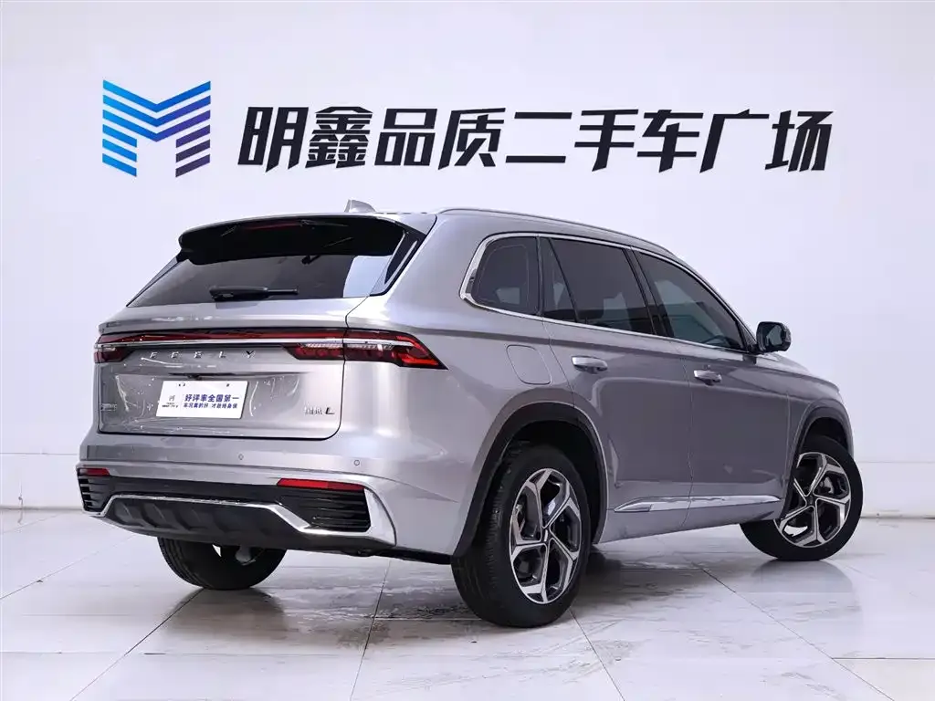 Geely Xingyue L — фото 6