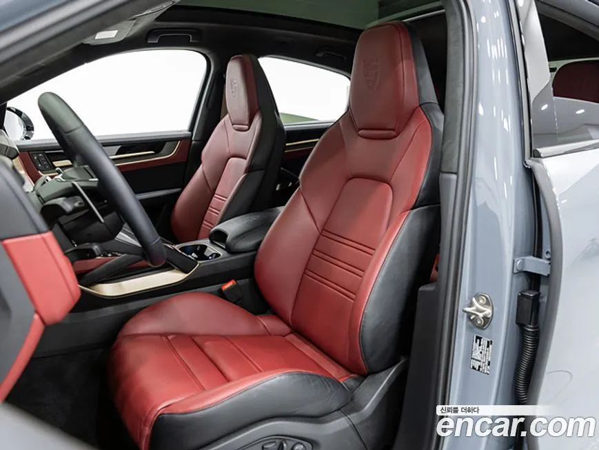 Porsche Cayenne 2025 из KR, фото 9