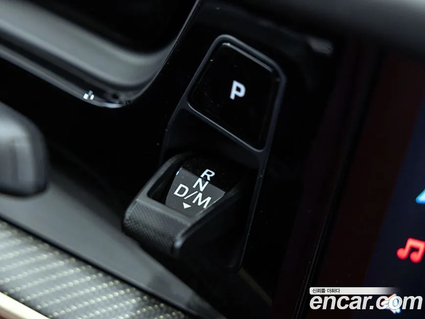 Porsche Cayenne 2025 из KR, фото 3