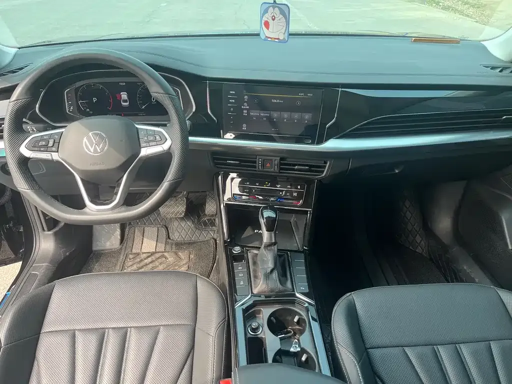 Volkswagen Passat — фото 4