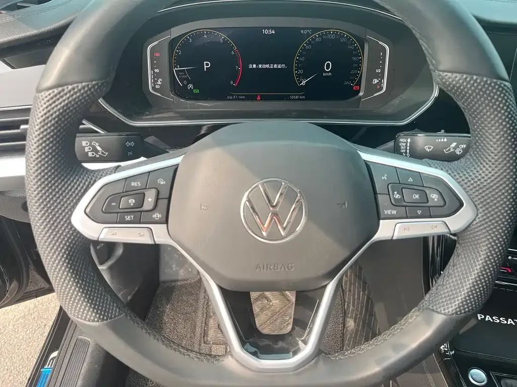 Volkswagen Passat — фото 3