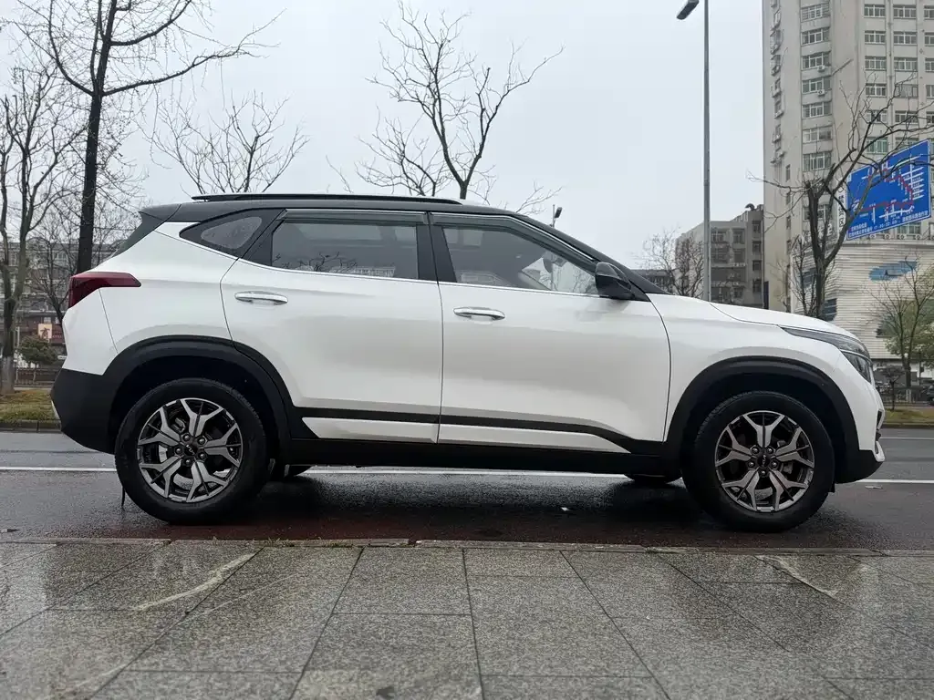 Kia KX3 — фото 7
