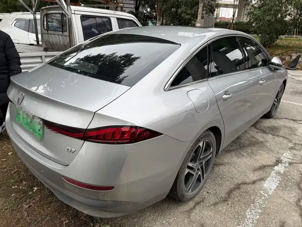 Roewe D7 2024 из CN, фото 7