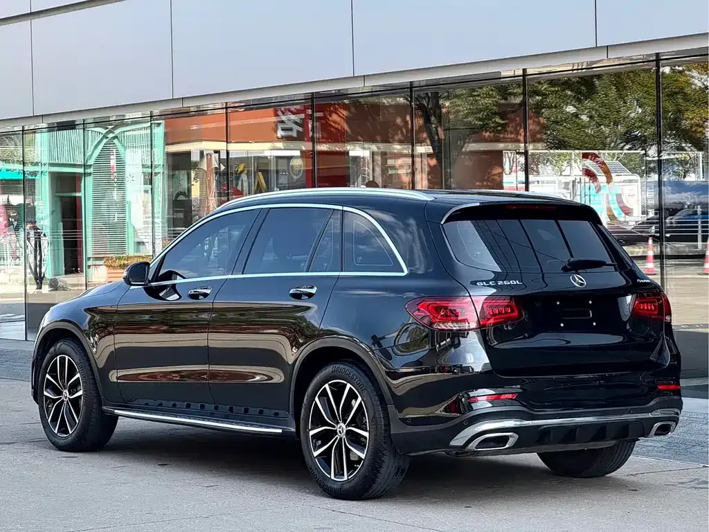Mercedes-Benz GLC — фото 5