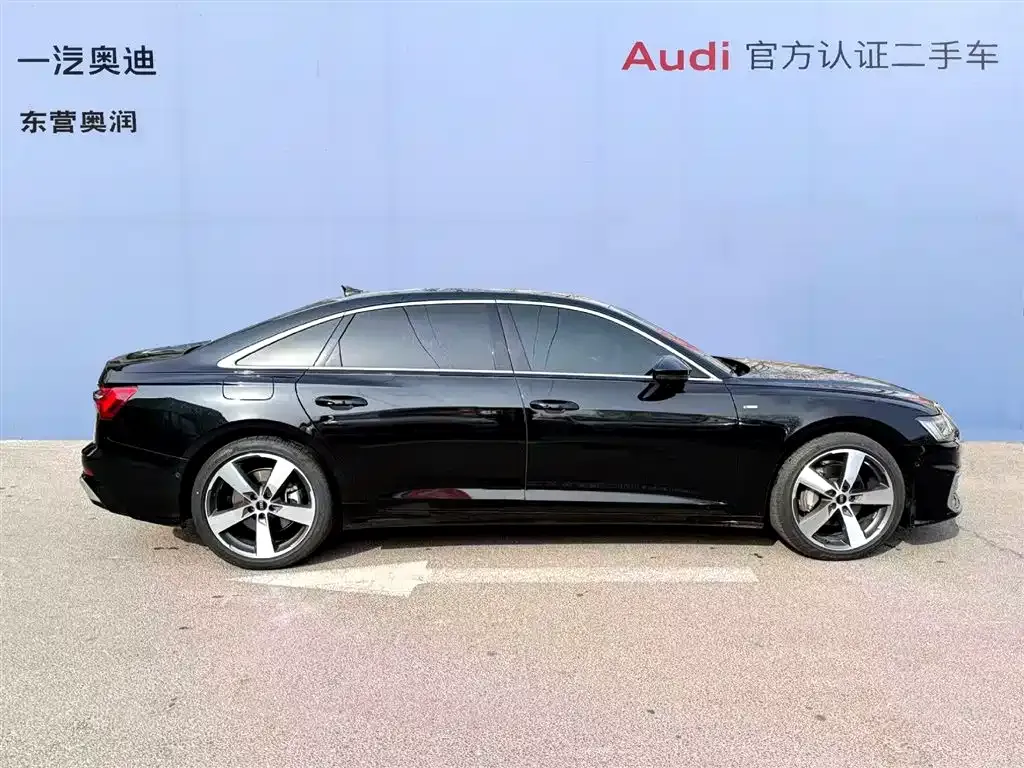 Audi A6L — фото 5