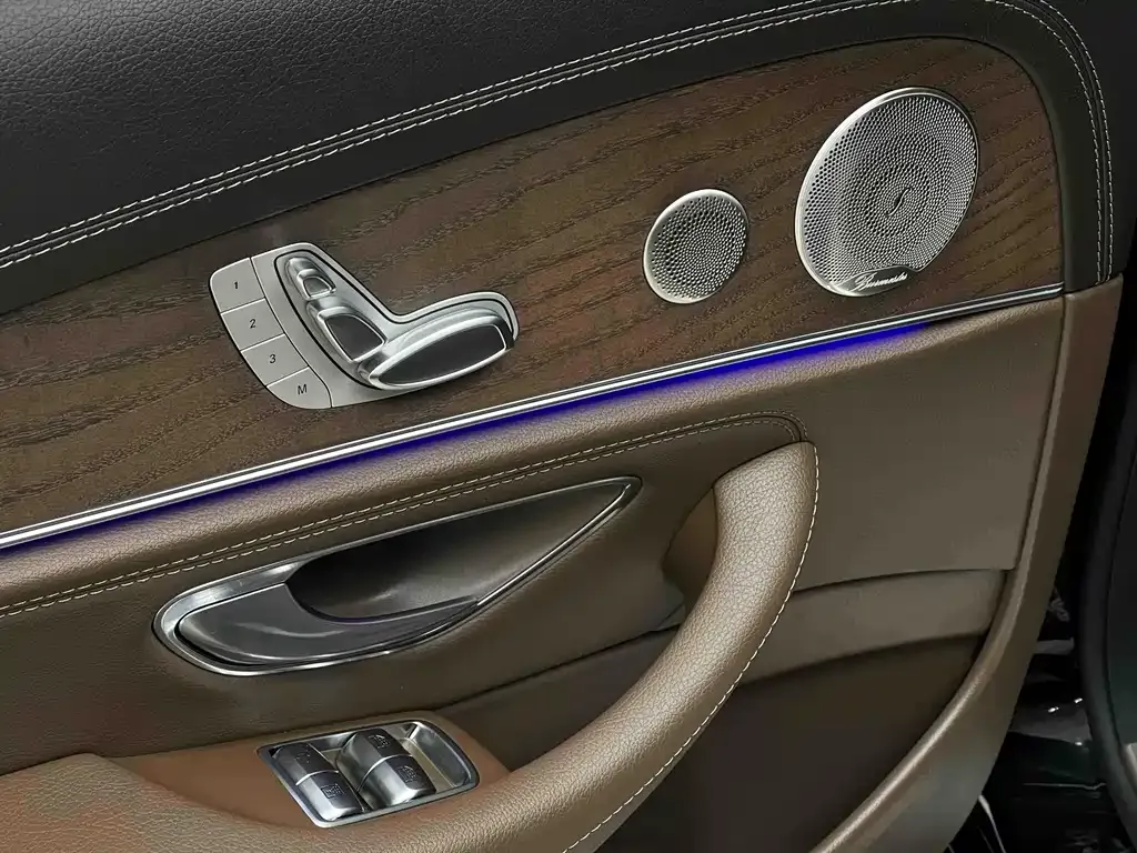 Mercedes-Benz E-Class 2022 из CN, фото 10