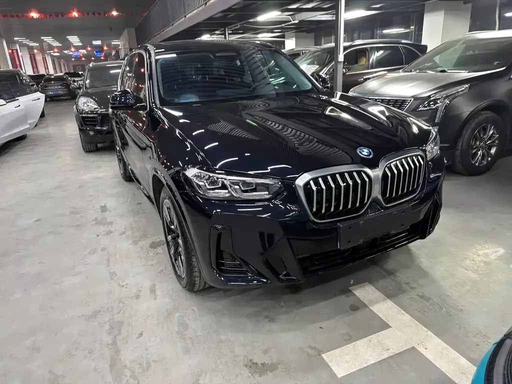 BMW iX3 — фото 2