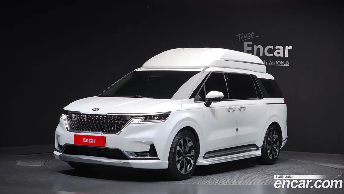 Kia Carnival — фото 1