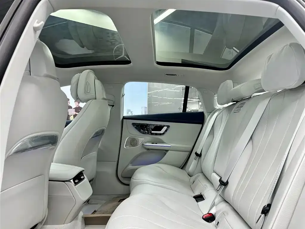 Mercedes-Benz EQE 2025 из CN, фото 2