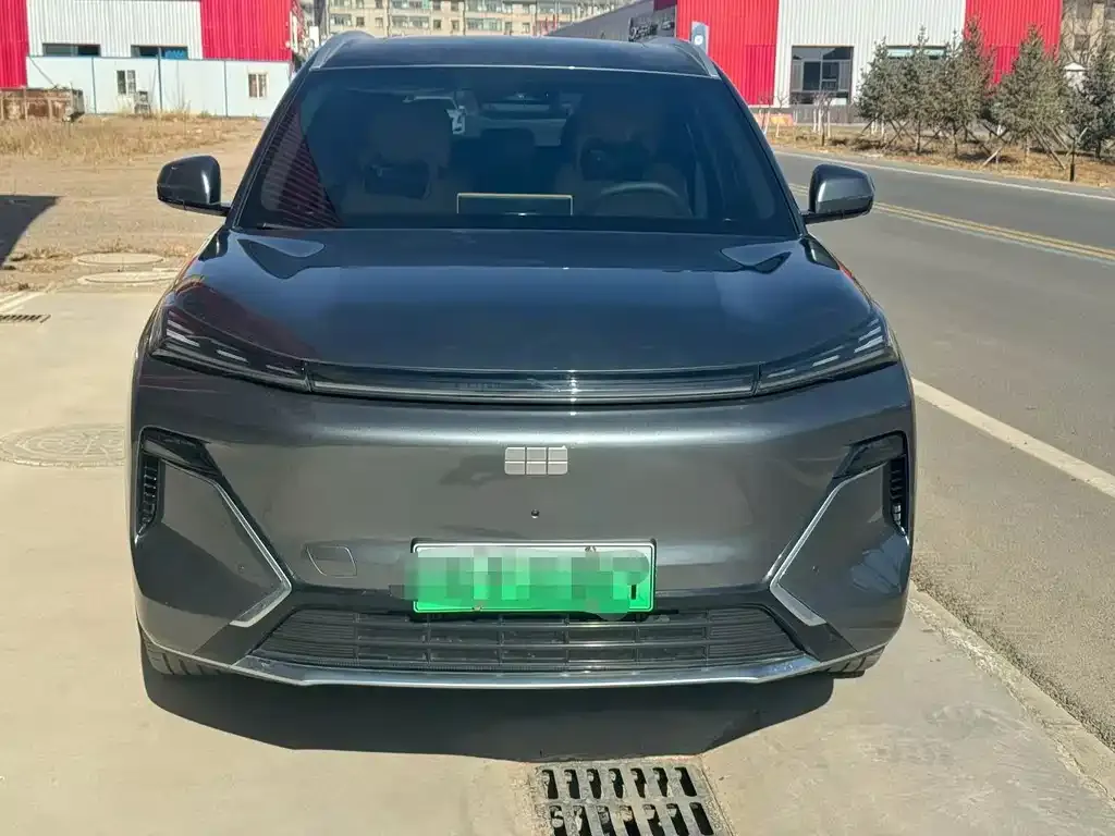 Geely 银河星舰7 — фото 9