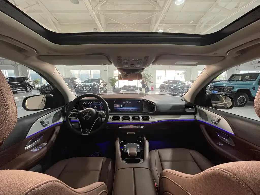 Mercedes-Benz GLE — фото 10