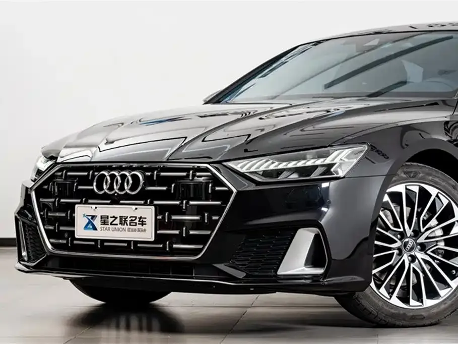 Audi A7L — фото 10