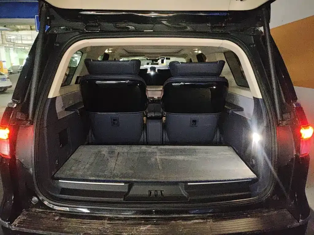 Lincoln Navigator One 2023 из CN, фото 4