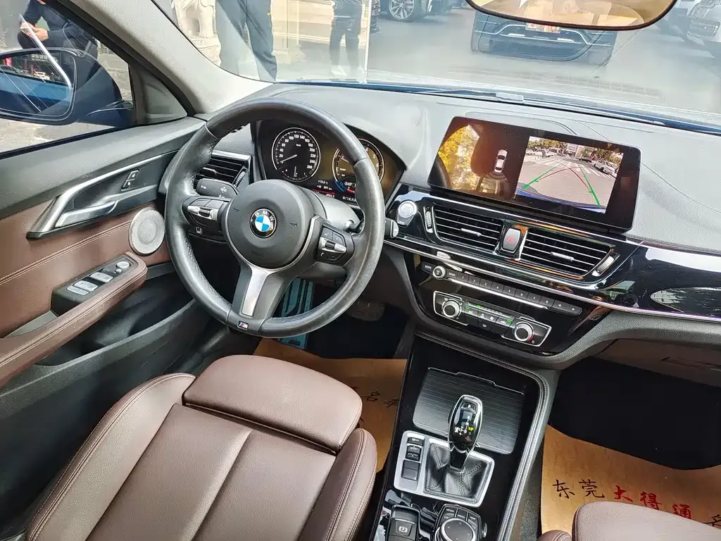 BMW 1 Series 2023 из CN, фото 5