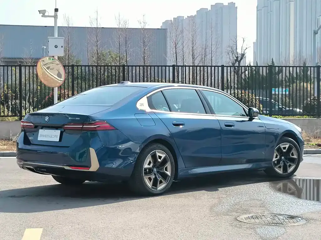 BMW i5 2024 из CN, фото 9