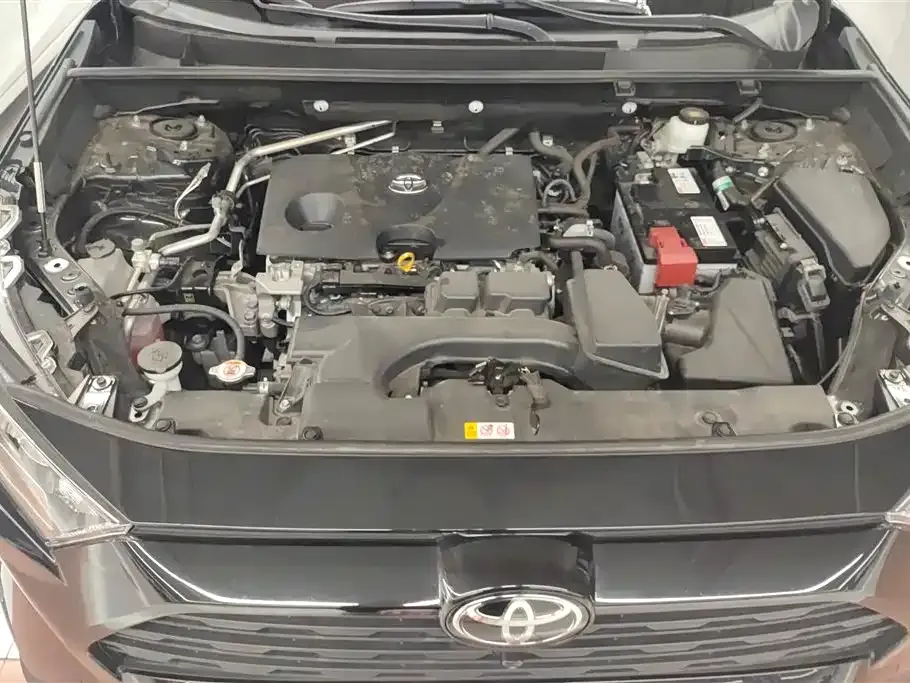 Toyota RAV4 2024 из CN, фото 6