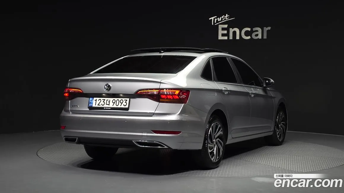 Volkswagen Jetta 2021 из KR, фото 9