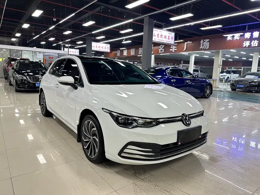 Volkswagen Golf 2022 из CN, фото 4
