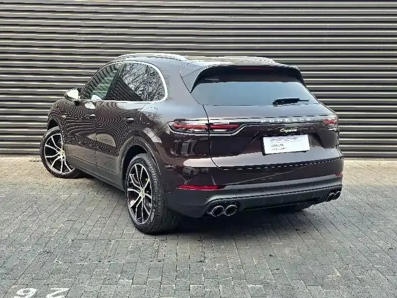 Porsche Cayenne Hybrid — фото 2