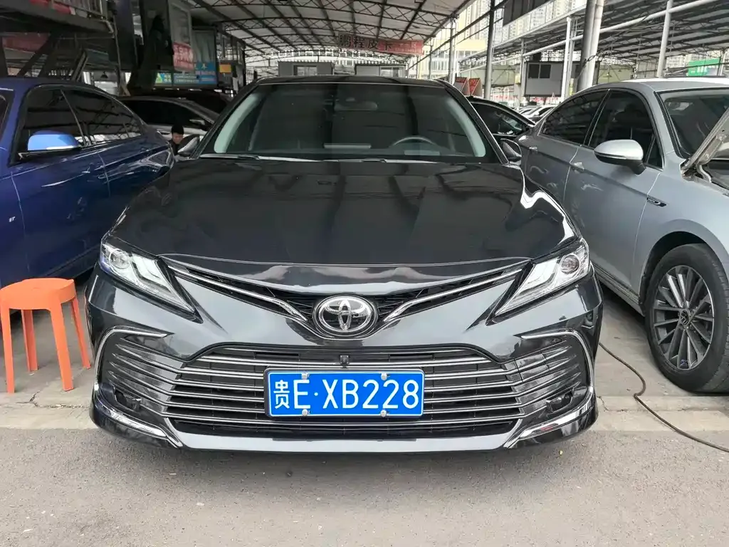 Toyota Camry 2022 из CN, фото 1