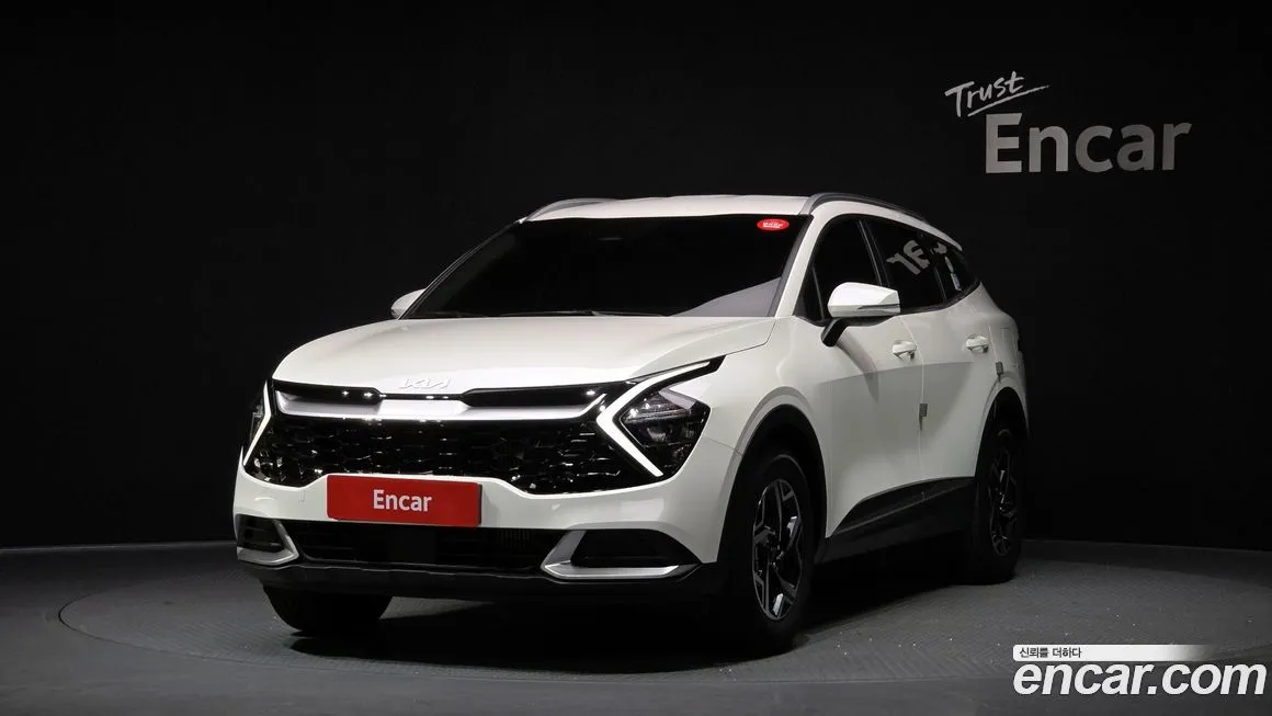 Kia Sportage — фото 1