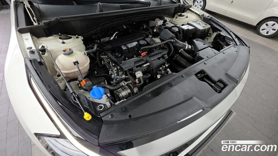 Kia Sportage — фото 10